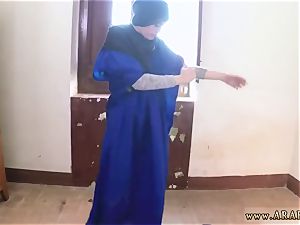 Arab strapped up and college dame banged 21 year older refugee in my motel apartment for hook-up